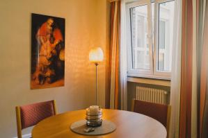 Gesprächszimmer im Mutterhaus, Aachen | © Christina Sobiraj