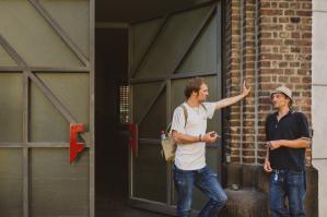 Eingang zur Einrichtung ist über große Tor in der Aachener Kleinmarschierstraße | © Christina Sobiraj